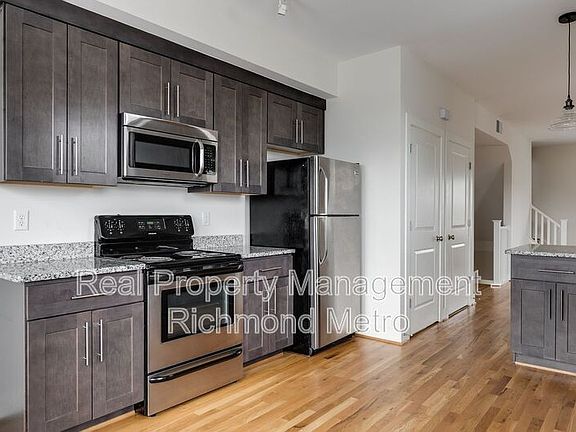 2nd image of 313 W 14th St Unit B