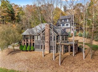 56 Destination Dr, Asheville, NC 28806