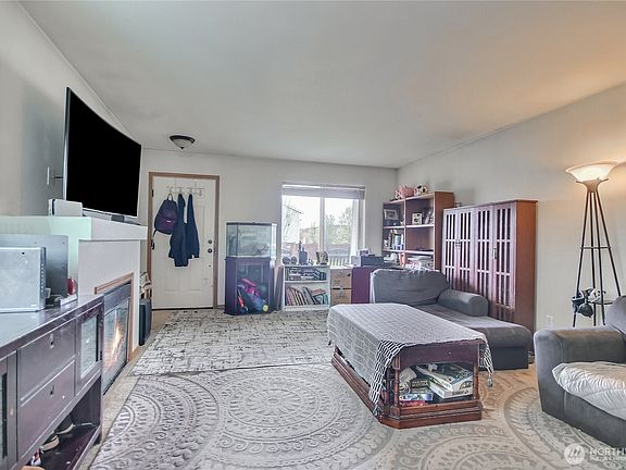 4th image of 10066 Terra Glenn Street SE