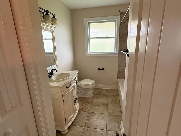 2409 Pecan Dr — Photo 5