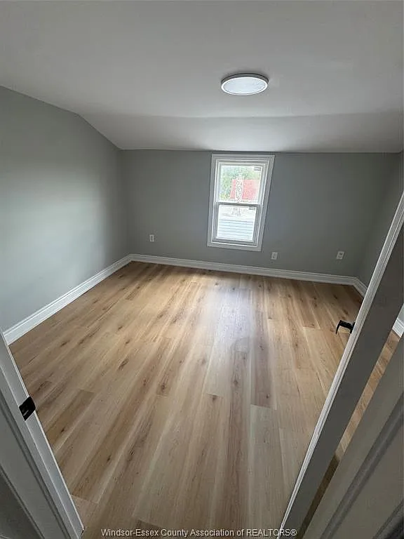 3 bed, $700 — Photo 4