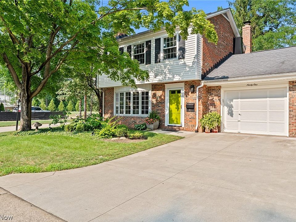 1st image of 91 Yardley Ln