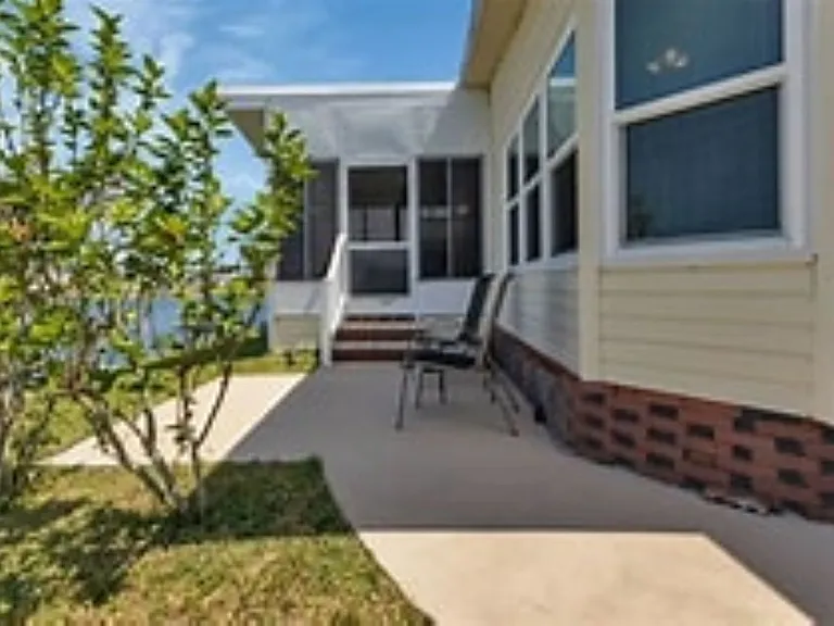 24300 Airport Rd #204 — Photo 6