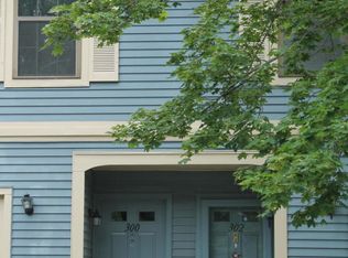 300 Gloucester Ct, Aberdeen, NJ 07747