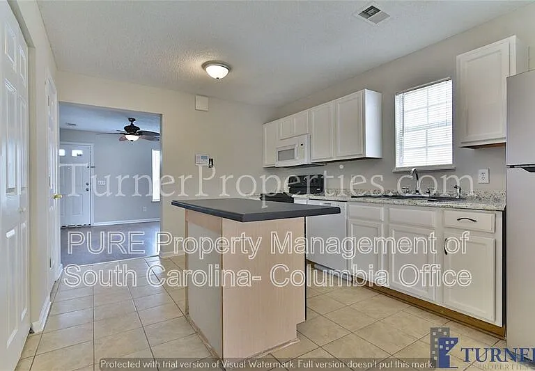 557 Summit Terrace Ct — Photo 23