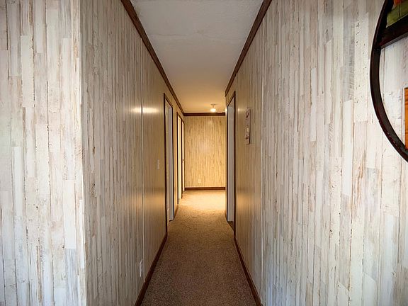 4th image of 3261 SE 59th St