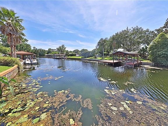 3rd image of 2400 W Lake Brantley Dr