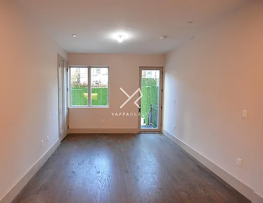 Rented by Yaffa Realty LLC | media 23