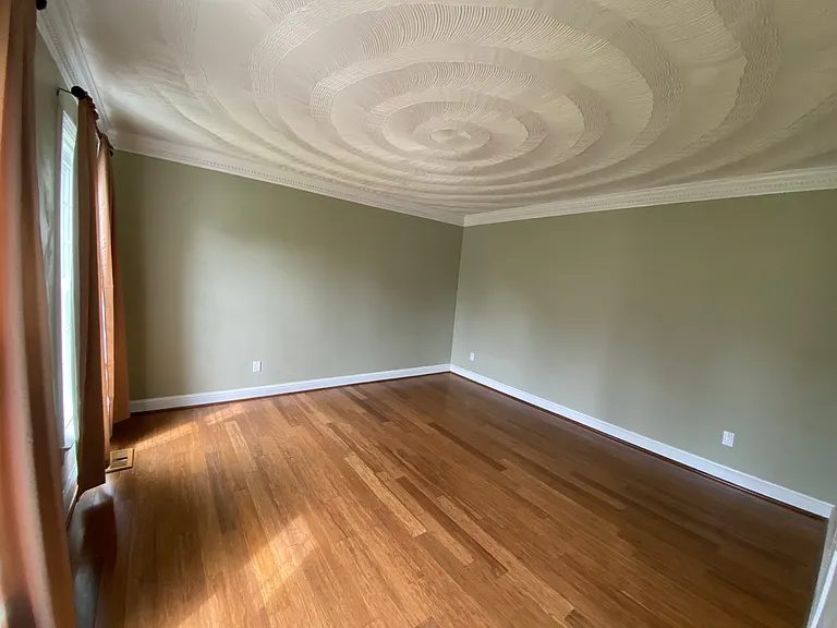 1672 Grey Friars Chase — Photo 7