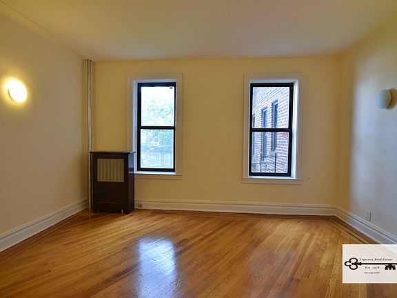 2nd image of 7811 Kew Forest Ln #2C