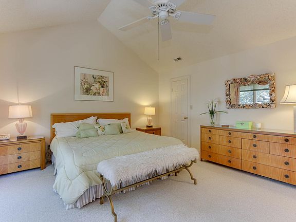 4th image of 8604 Atlantic Ave #B