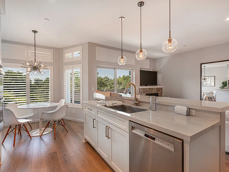 4414 Bally Bunion Ln — Photo 3