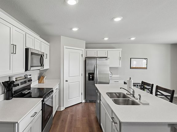 5th image of 4204 NE 16th St