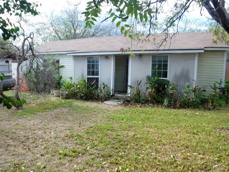 1st image of 220 San Angelo Ave