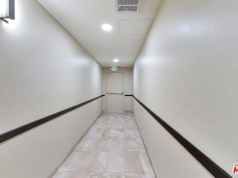 1070 S Bedford St #402 — Photo 28