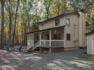 123 Conashaugh Trl, Milford, PA 18337