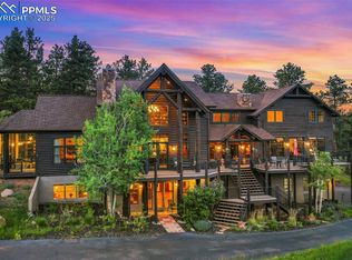 221 Columbine Pl, Woodland Park, CO 80863