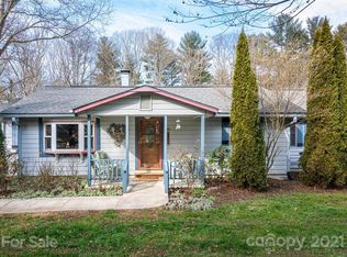 126 Old Wagon Trl, Hendersonville, NC 28791