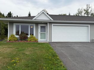 308 19th Ave #101, Madawaska, ME 04756