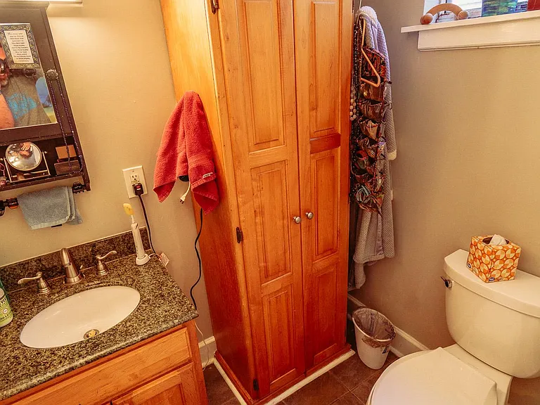1809 N Dupre St #B — Photo 12