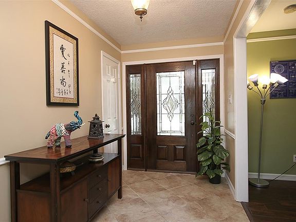 5th image of 7726 Club Lake Dr