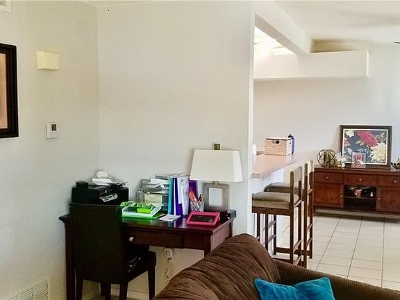 5th image of 800 Firestar Ln