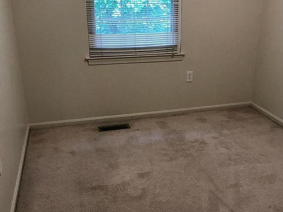 2nd image of 2788 Sikes Ct