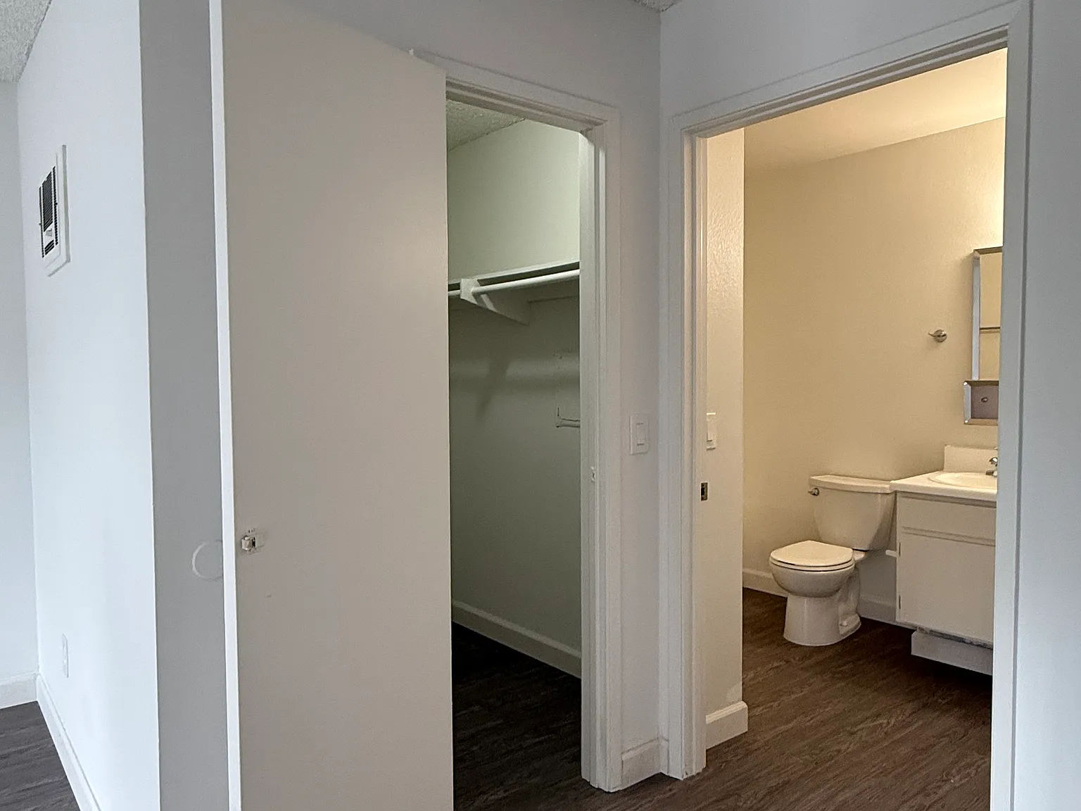 3 bed, 1050 sqft, $3,309 — Photo 1