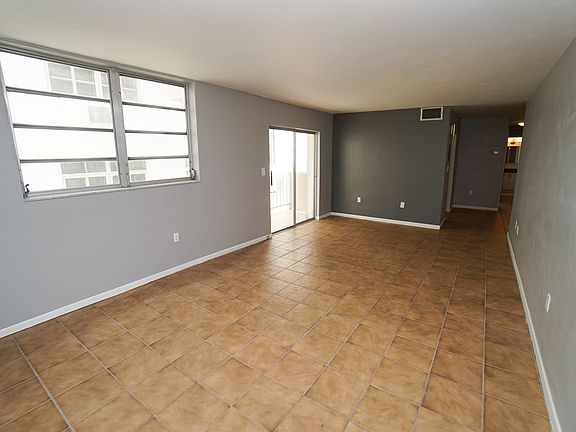 2nd image of 1820 James Ave APT 2D