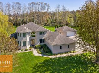 633 Logan Cir, Marshall, WI 53559