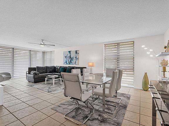 4th image of 1101 River Reach Drive #209