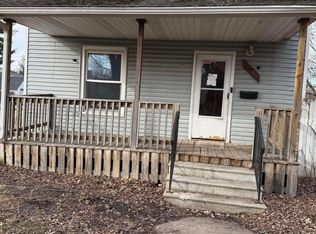 1724 Maine St, Saginaw, MI 48602