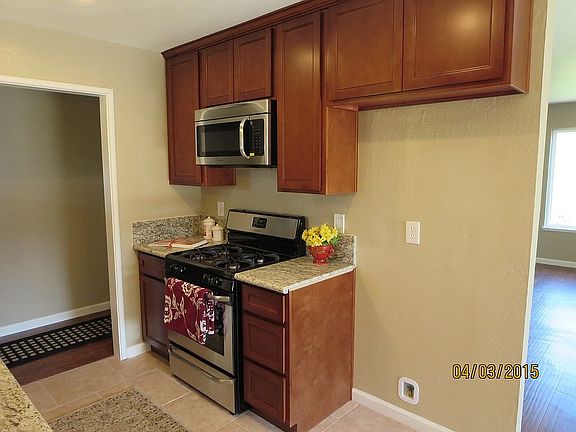 5th image of 8949 Rosetta Cir