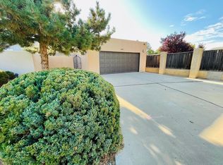 6000 Tee Ct, Farmington, NM 87402