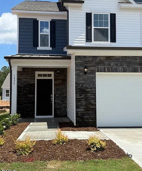 1577 Briar Brook Ln — Photo 1