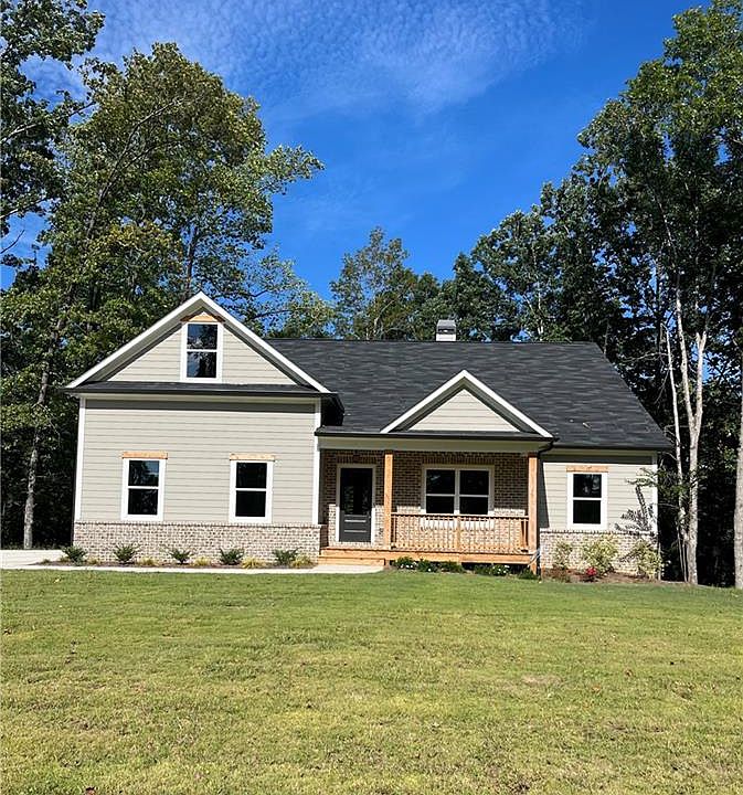 1st image of 130 Rivermont Ln