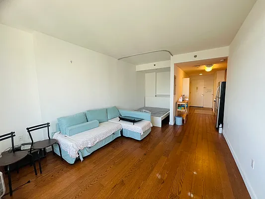 Rented by BATTERY PARK CITY RESIDENTIAL LLC | media 13