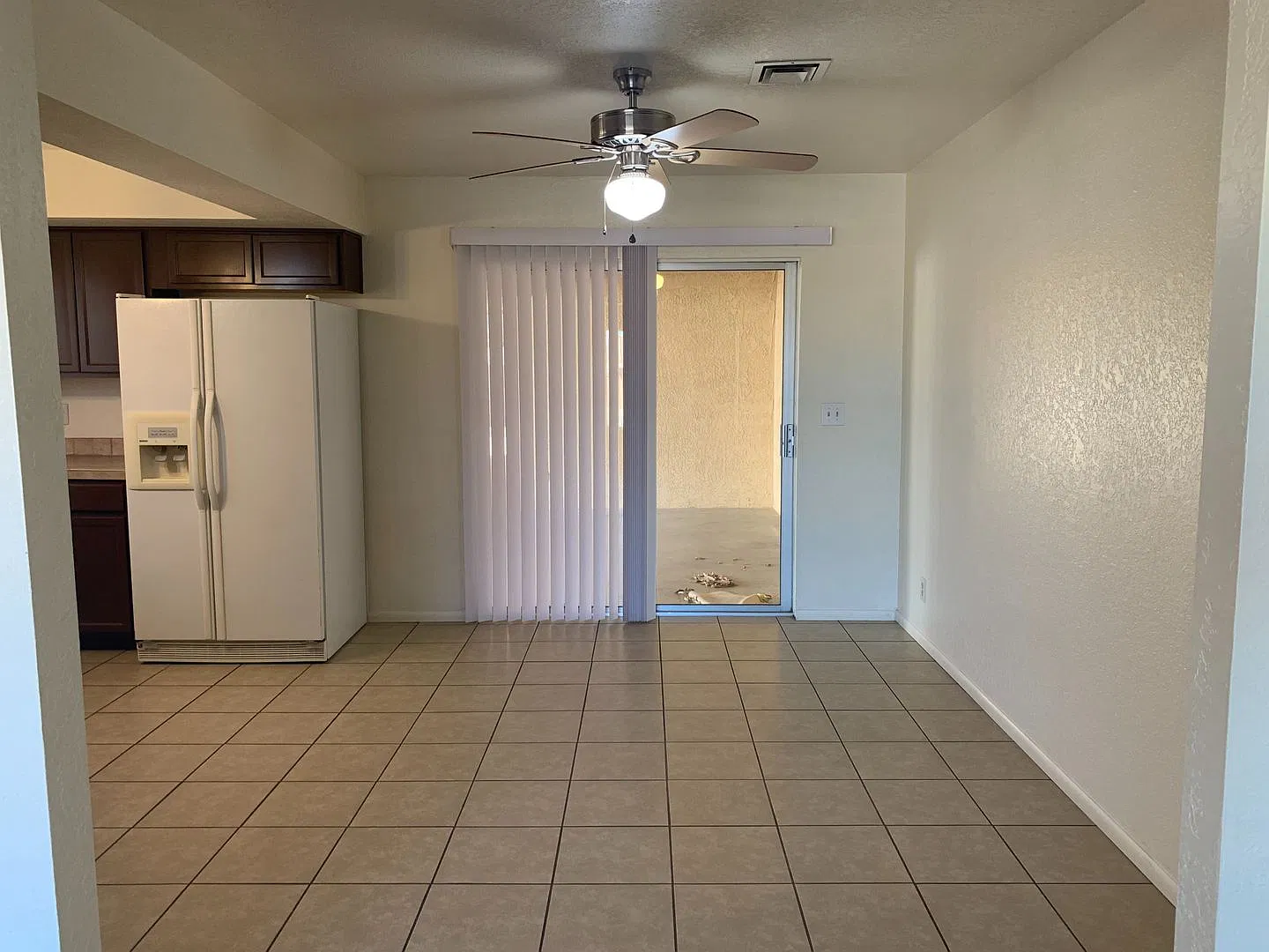 3 Bedroom Home With Extra Storage & Great Outdoor Space — Photo 3