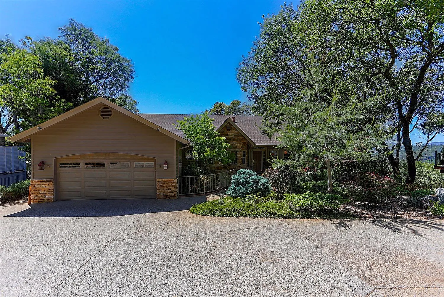 11988 Waxwing Ct photo 1