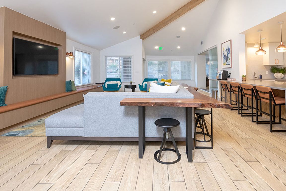 Welcome to Bella Vista at Hilltop