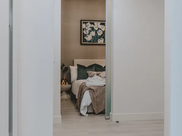 3699 Capozzi Rd #303, Kelowna, BC V1W 3L2