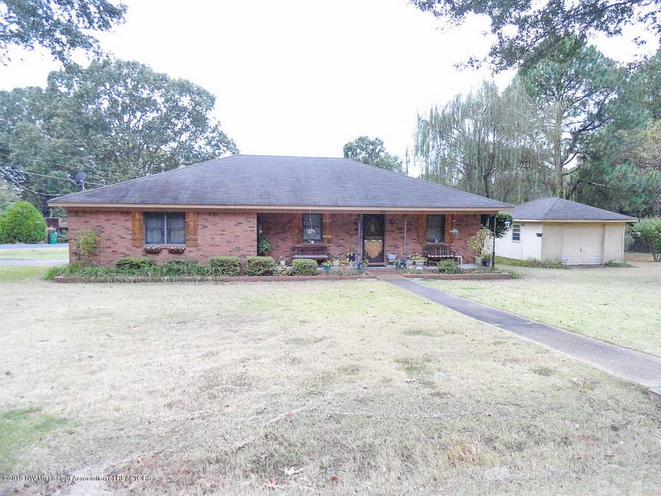 1st image of 8697 Thunderbird Dr E