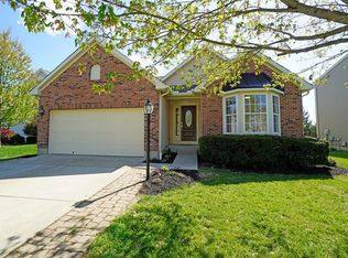17 Woodsong Ct, Amelia, OH 45102