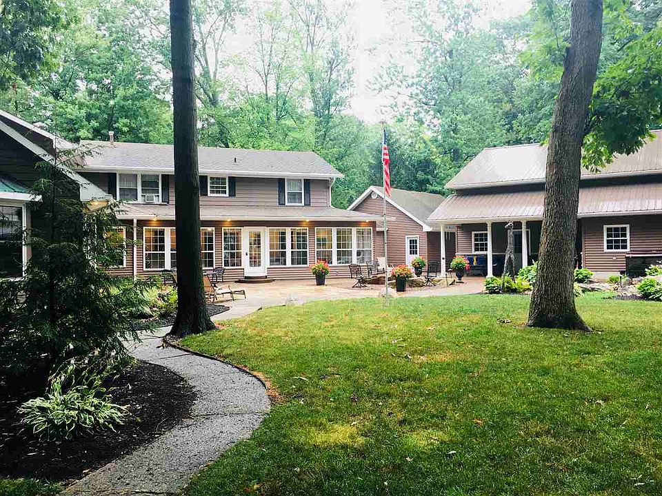 1st image of 1020 Saint James Ct