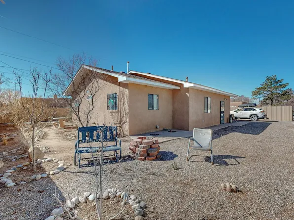 9914 4th St E, Albuquerque, NM 87114