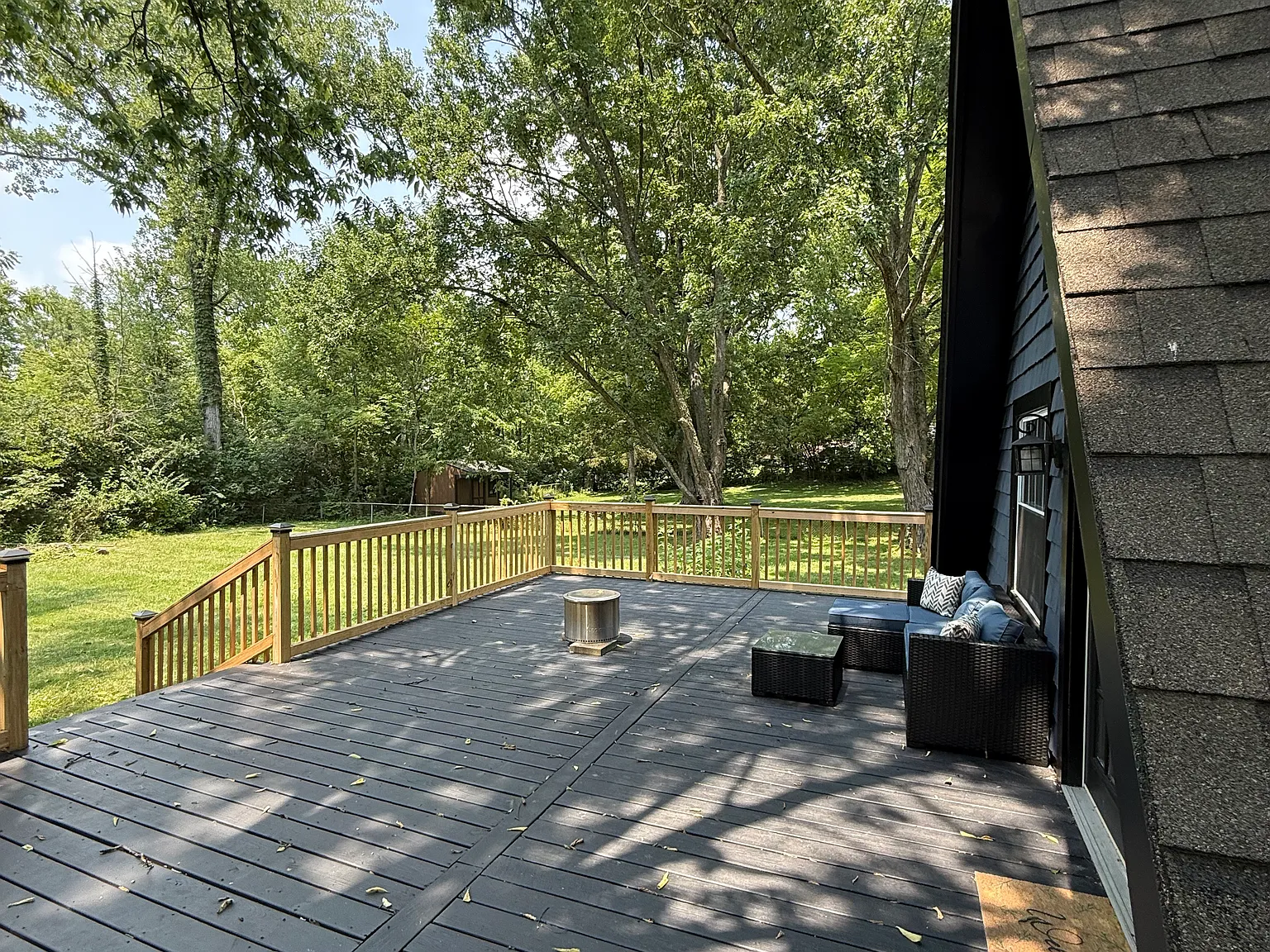 3 bed, 2326 sqft, $2,900 — Photo 4