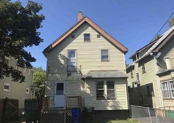 2nd image of 2141 W 83rd St