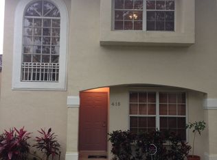 416 NW 108th Ter, Pembroke Pines, FL 33026