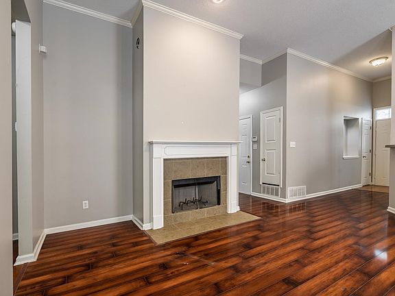 5th image of 9192 Acadia Pl