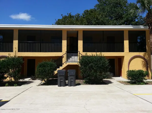 2394 Fox Hollow Dr, Titusville, FL 32796